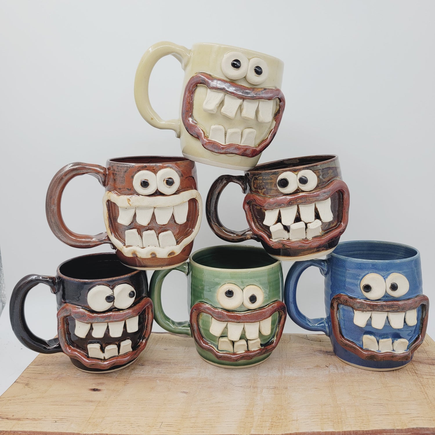 Toothy Mugs