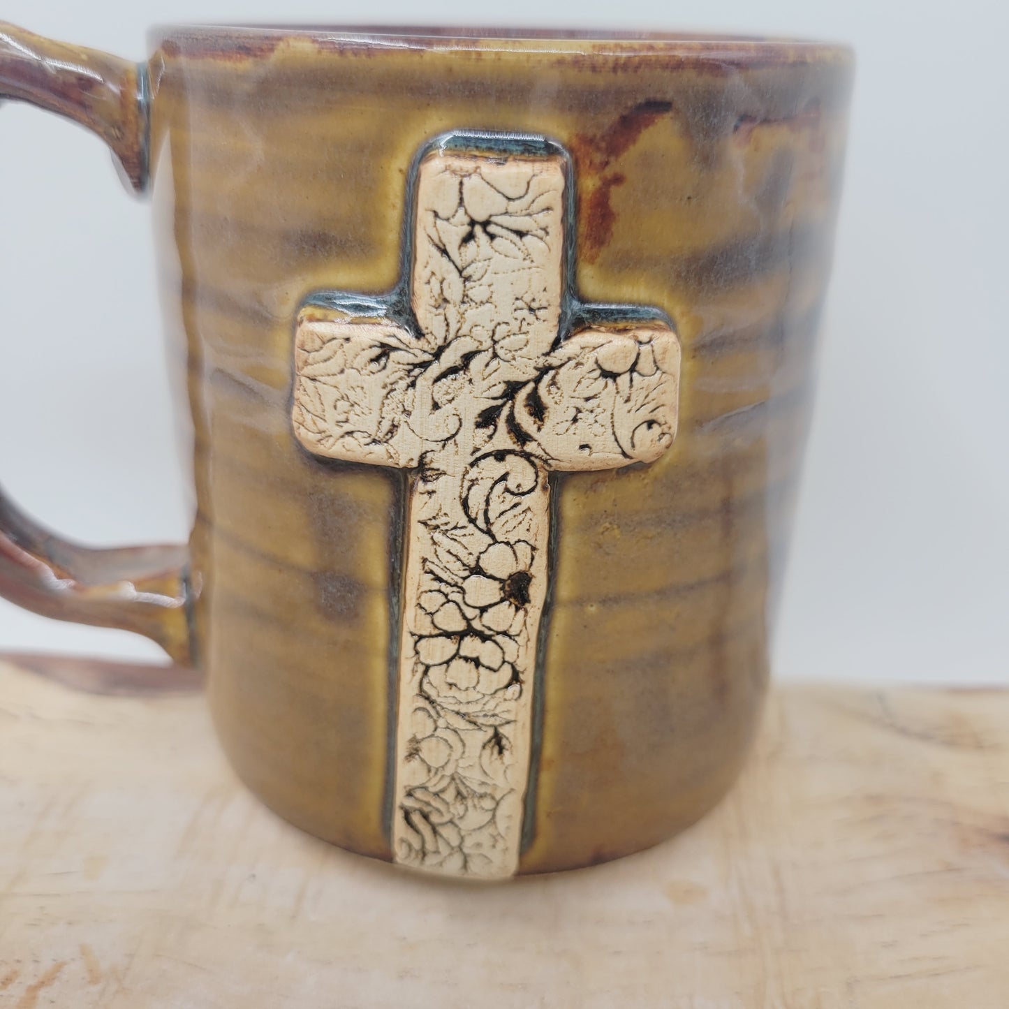 Cross Coffee Cup with Delicate Floral Pattern | Christian Mug | Easter Morning | 16 Ounces | Caramel Brown