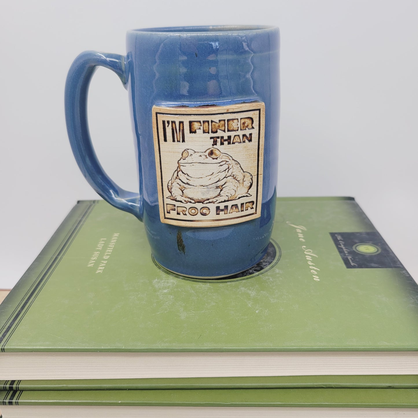 I'm Finer Than Frog Hair Mug | Funny Southern Sayings Coffee Cup | Fat Frog Toad Lover Unique Pottery | Bell-Shaped | Blue | Extra Large