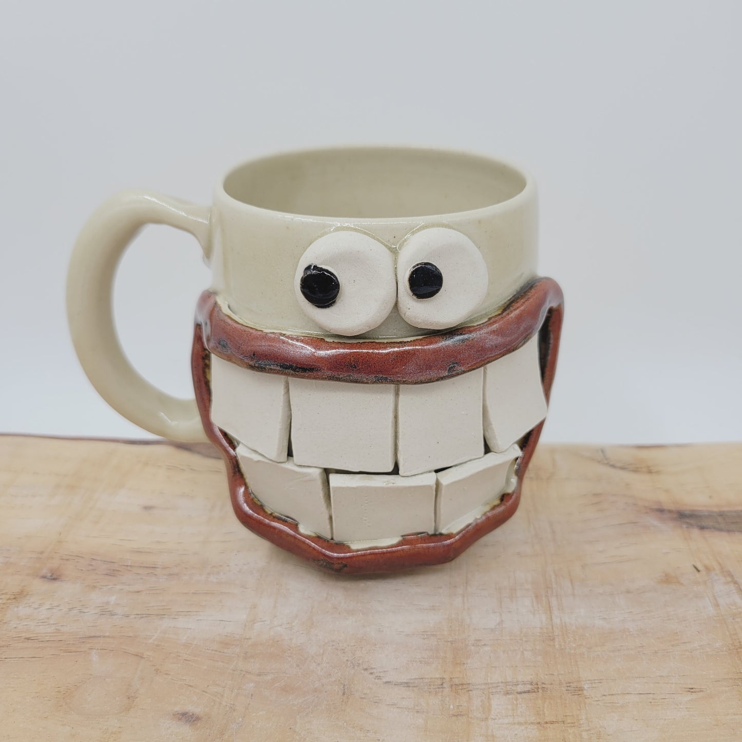 Coffee Cups. Funny Confused Face Mug. Nelson Studio UgChug. Creamy Stone White. Extra Large Big 16 Ounces