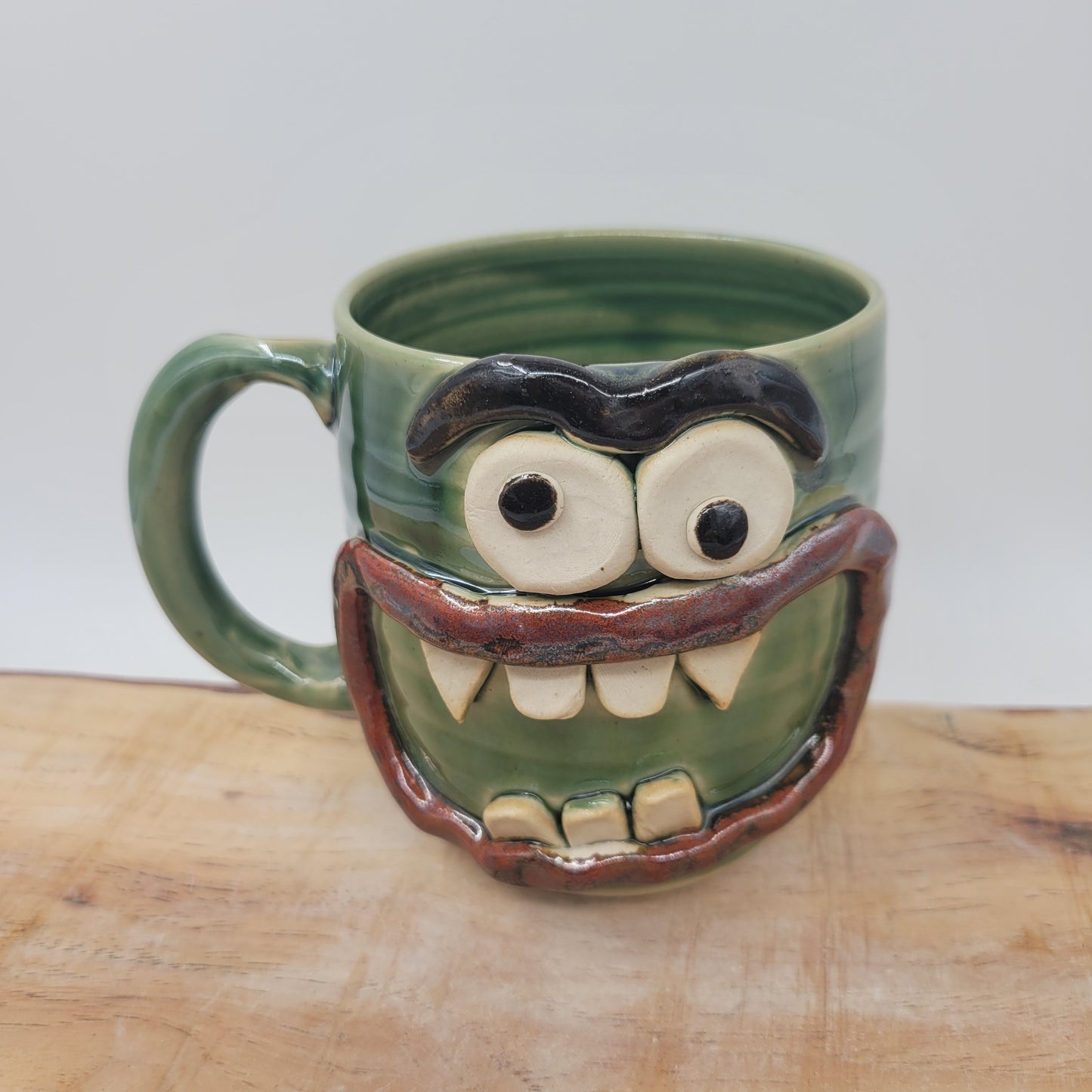 HALLOWEEN Fun Mug | William the VAMPIRE Mug | Coffee Cup | Green Monster | Nelson Studio Ug Chug