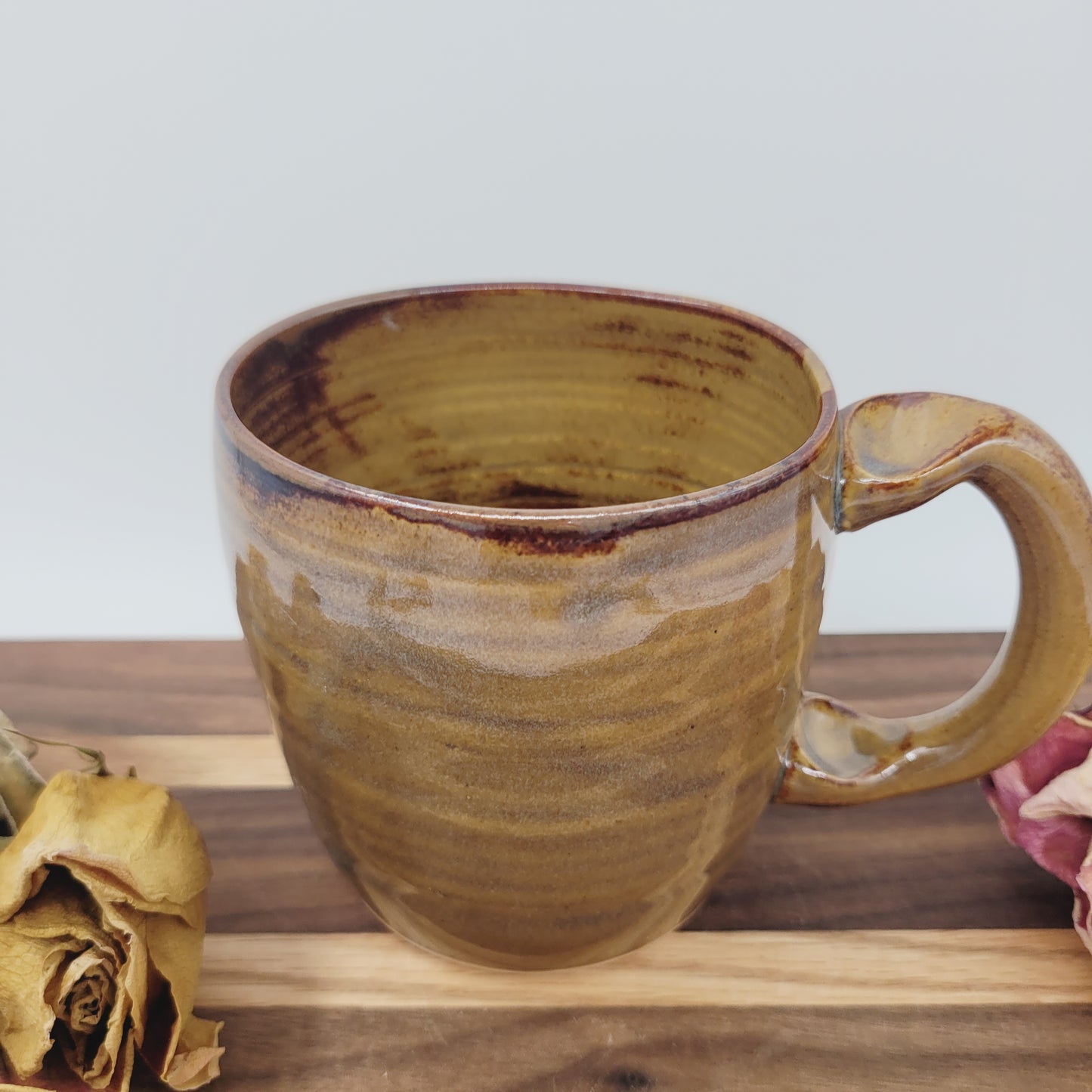 Charming Floral Heart Hot Tea Mug | Caramel | Flower Pattern Coffee Cup