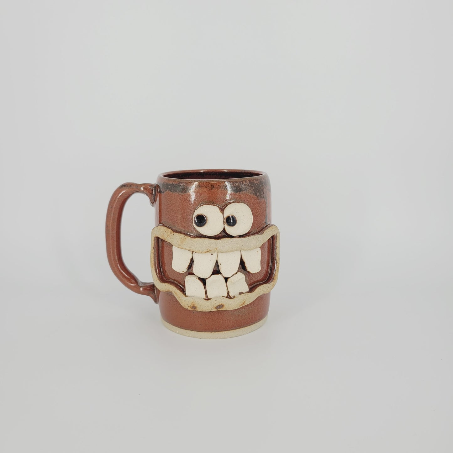 UG CHUG Face Mug | Stoneware Pottery Coffee Cup | Large | Rustic Red Brown