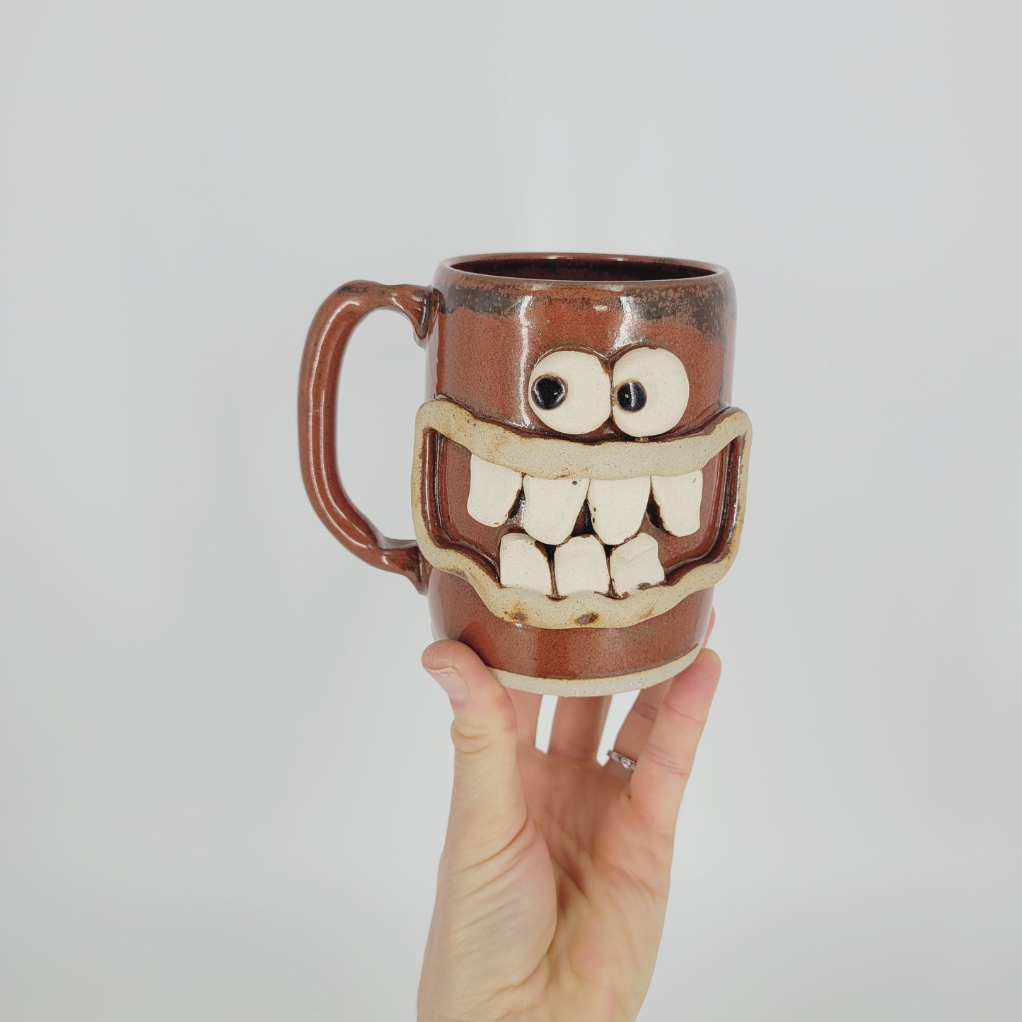 UG CHUG Face Mug | Stoneware Pottery Coffee Cup | Large | Rustic Red Brown