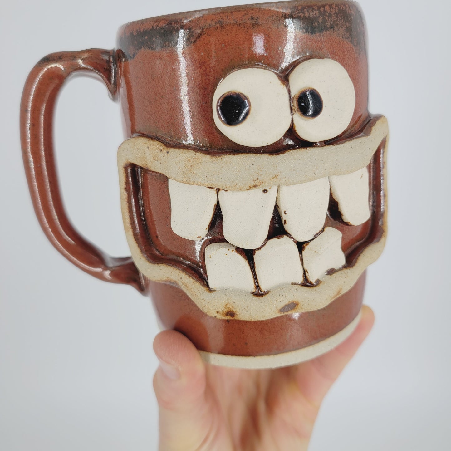 UG CHUG Face Mug | Stoneware Pottery Coffee Cup | Large | Rustic Red Brown