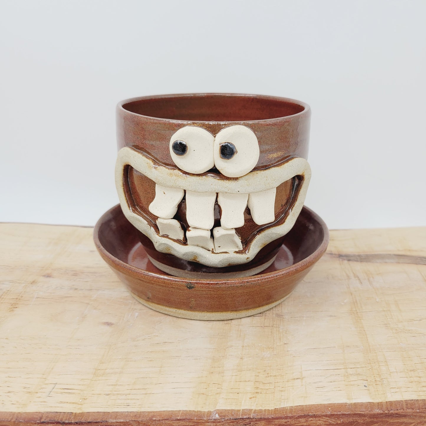 Face Planter | Fun Herb Gardening Stoneware Pottery Pots | Rustic Red. Nelson Studio Ug Chug