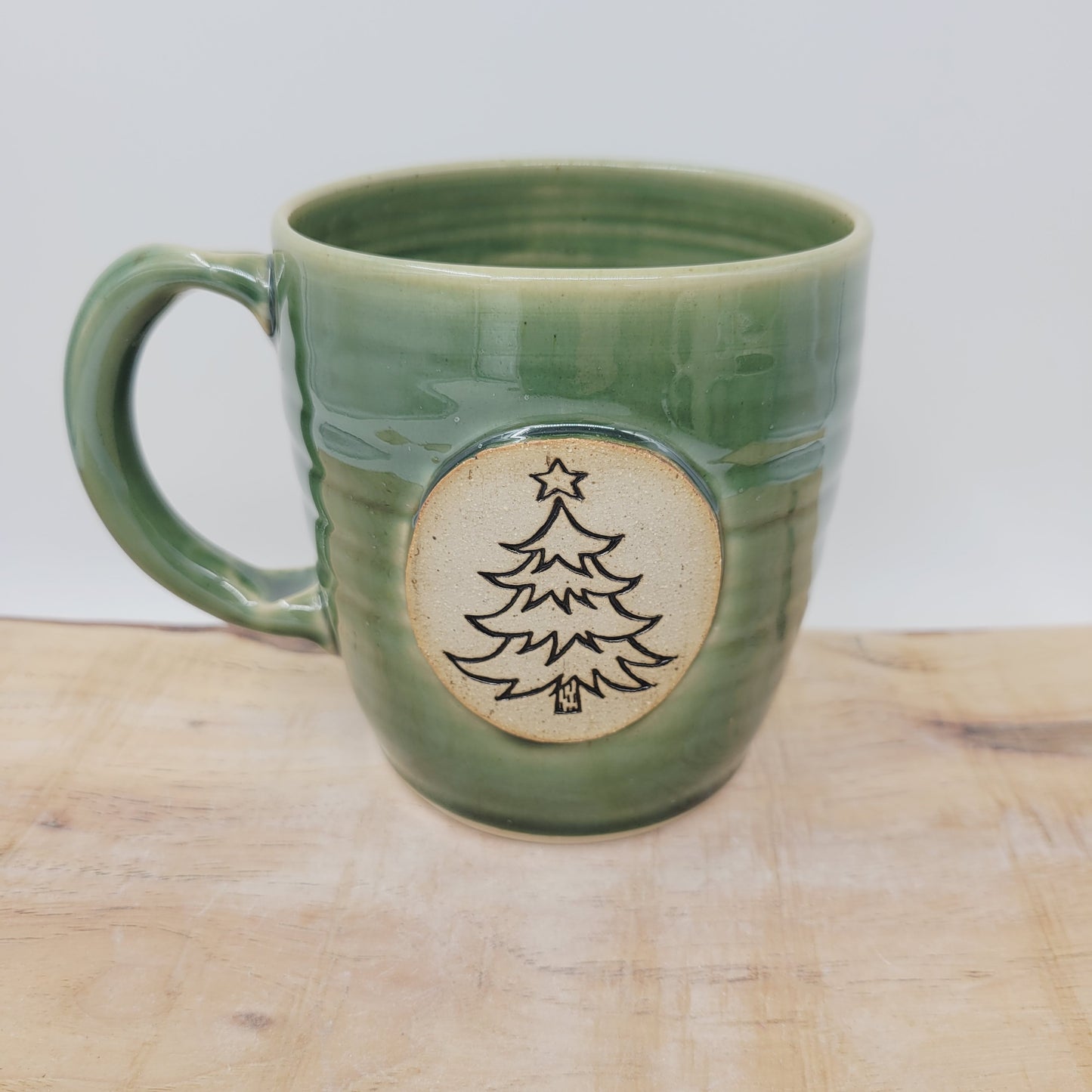 Christmas Tree Coffee Cup | Hot Chocolate Old Fashioned Pottery Mug | Green | Large 16 Ounces