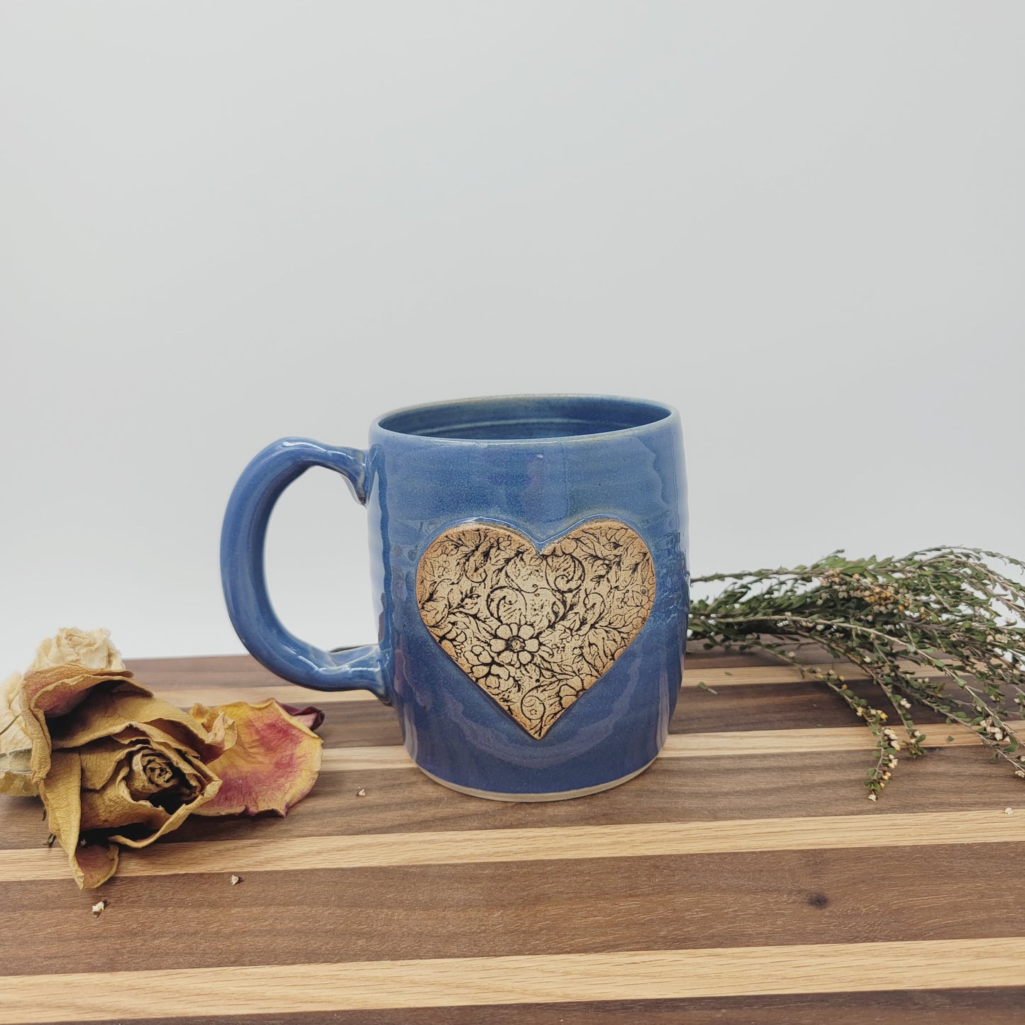 Large Heart Hot Tea Mug | Blue | Floral Pattern Design | Cute 16 Ounce Coffee Cup | Valentine's Day