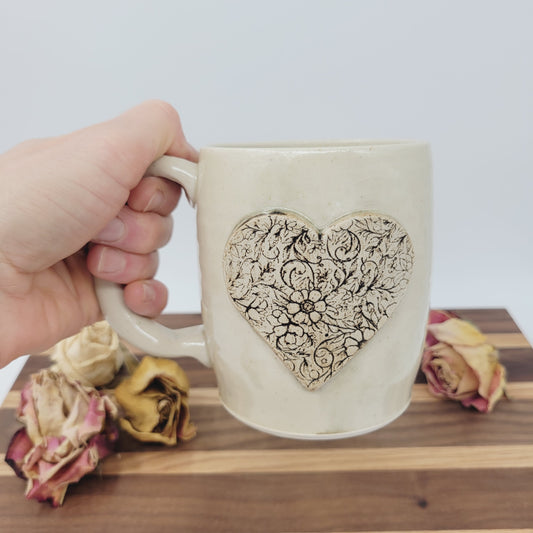 Charming Floral Heart Hot Tea Mug | Cream | Flower Pattern Coffee Cup