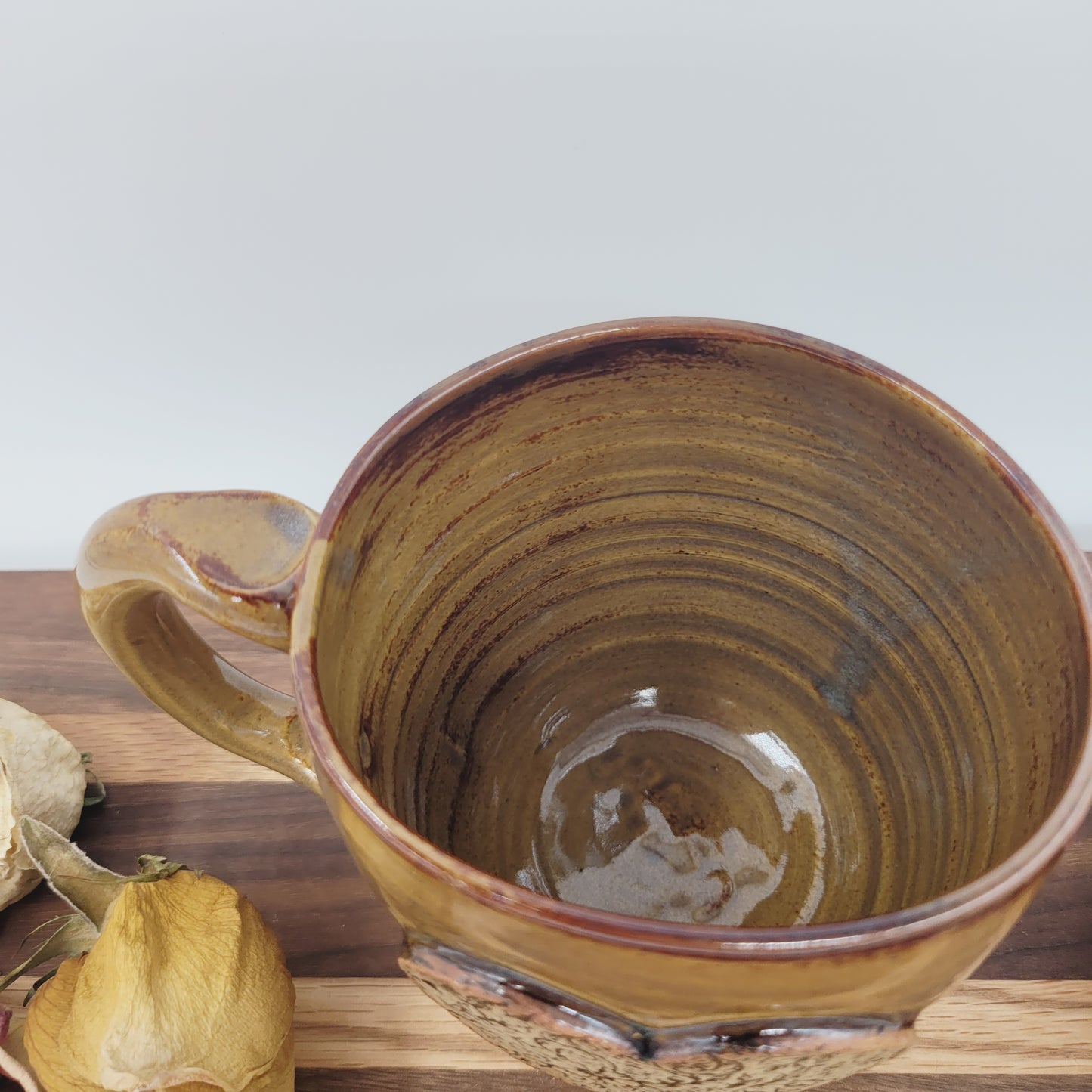 Charming Floral Heart Hot Tea Mug | Caramel | Flower Pattern Coffee Cup