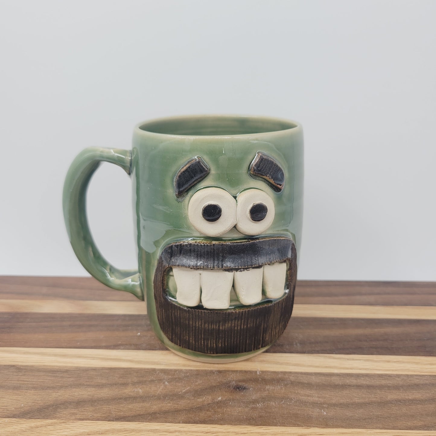 Full Beard Face Mug | UgChug Coffee Cup | Green | Manly Lumberjack Outdoor Guy Mountain Man