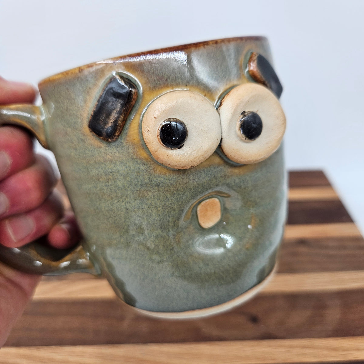 Nelson Studio Ug Chug Surprised Face Mug | Funny Coffee Cups | 16 Ounces