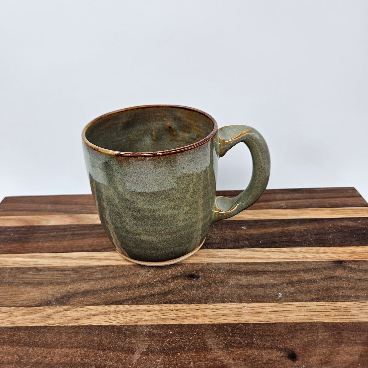 Nelson Studio Ug Chug Surprised Face Mug | Funny Coffee Cups | 16 Ounces