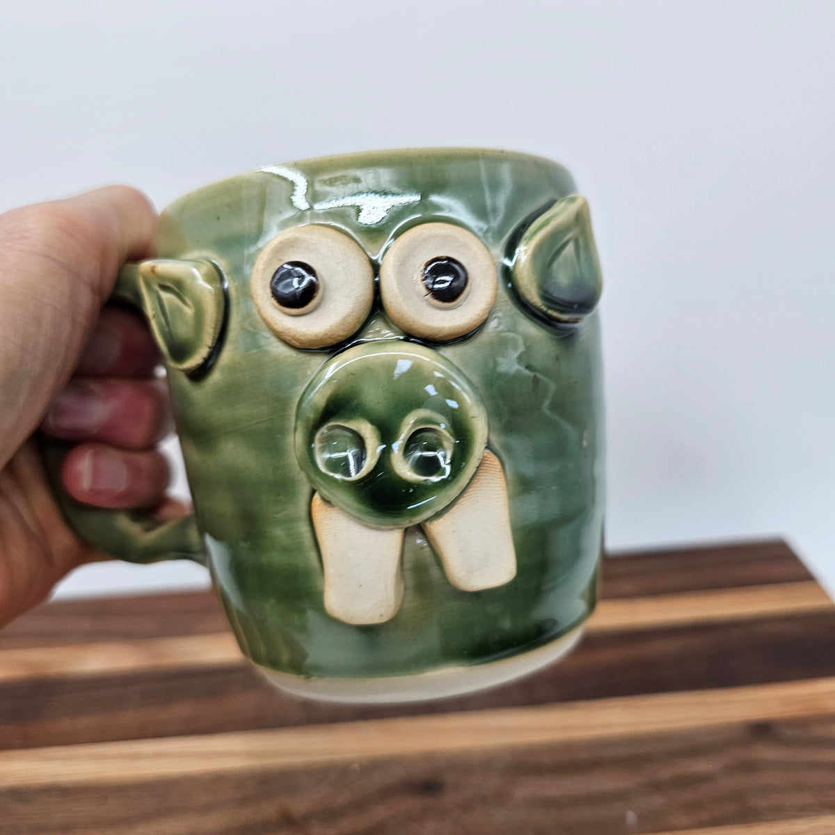 Goofy Pig Mug | Green | 16 Ounces | Pet Pig Coffee Cups | Funny Farm Animal