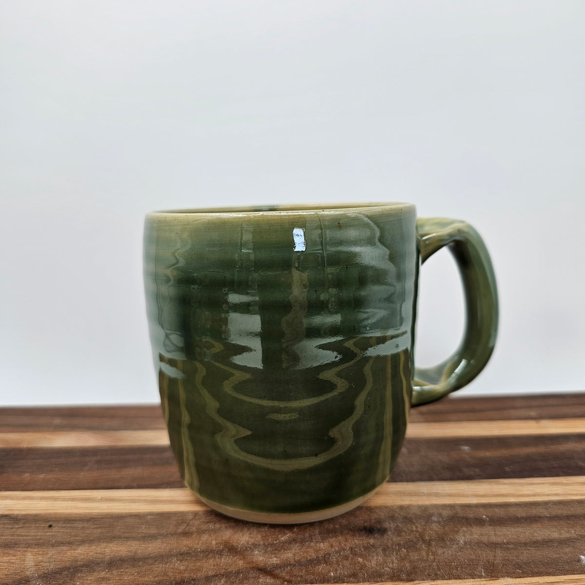 Goofy Pig Mug | Green | 16 Ounces | Pet Pig Coffee Cups | Funny Farm Animal