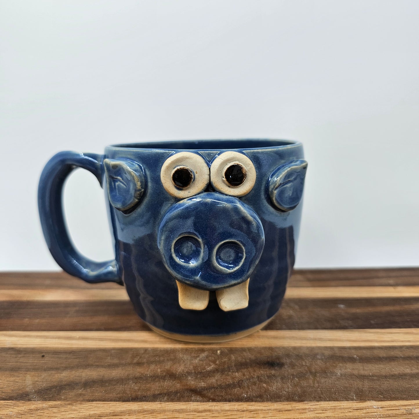 Silly Pig Mug with Buck Teeth | Blue | Pet Pig Coffee Cups | Funny Farm Animal